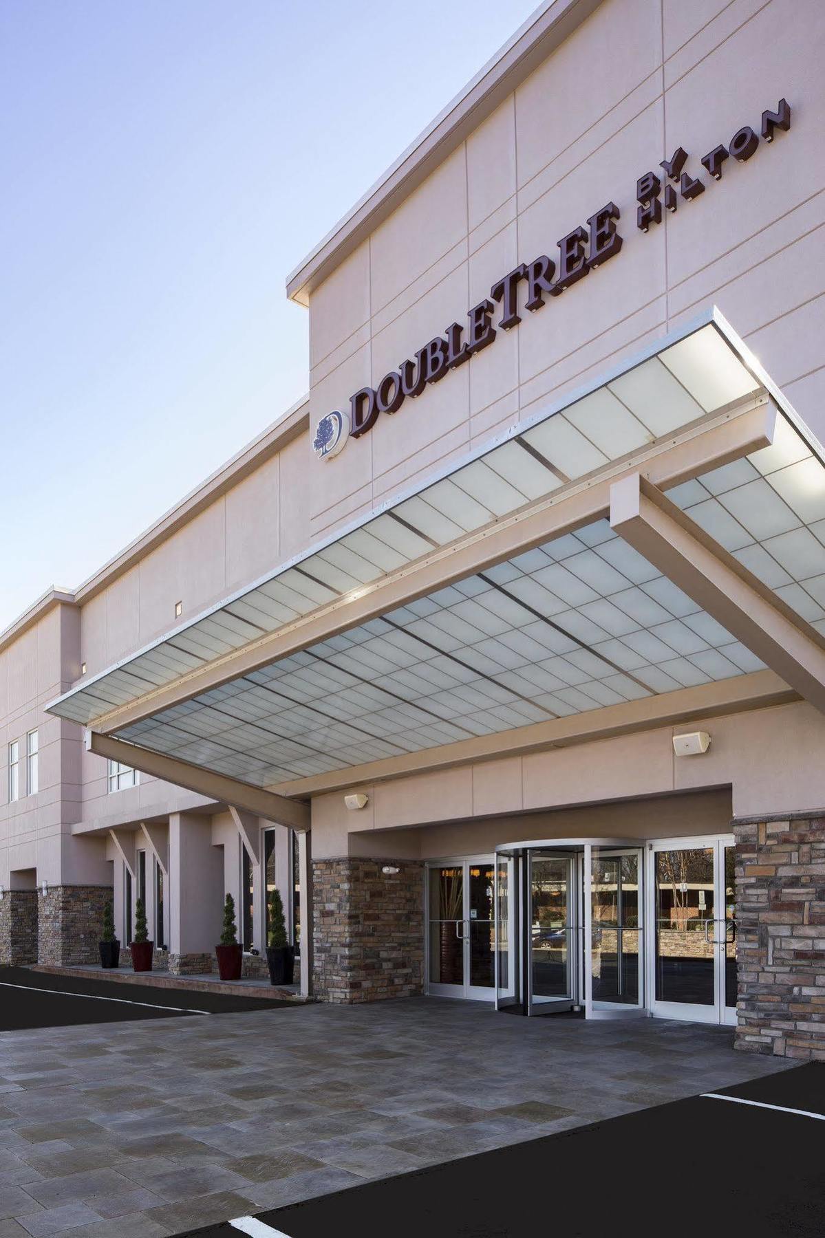 ハンプトン イン アンド スイーツ ホーリー スプリングス Holly Springs エクステリア 写真